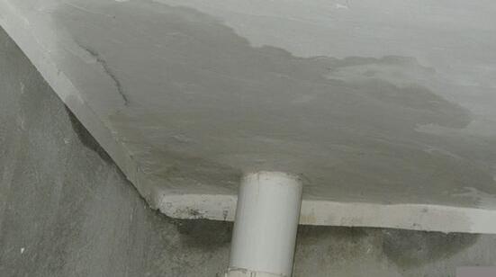 虎丘墻面滲水有什么辦法修復(fù)？屋頂防水施工的時(shí)候這些要留意